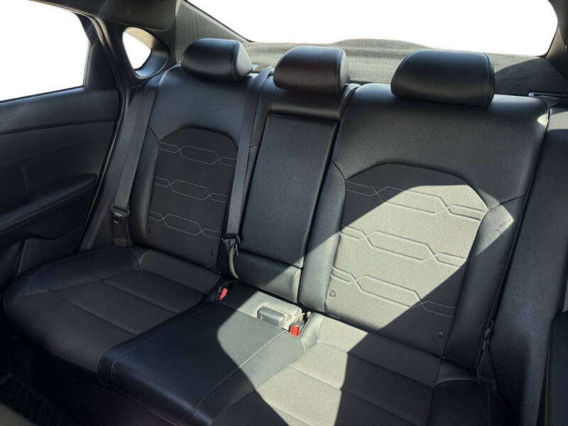 2021 Kia Forte GT Line