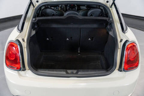 2016 MINI Hardtop 4 Door Cooper