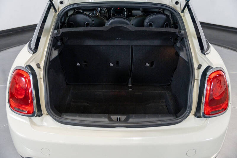 2016 MINI Hardtop 4 Door Cooper