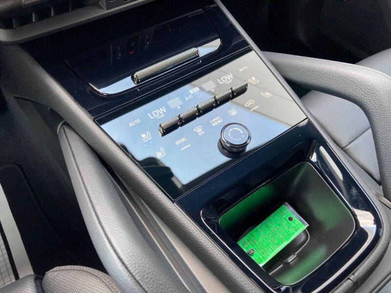 2025 Porsche Cayenne E-Hybrid