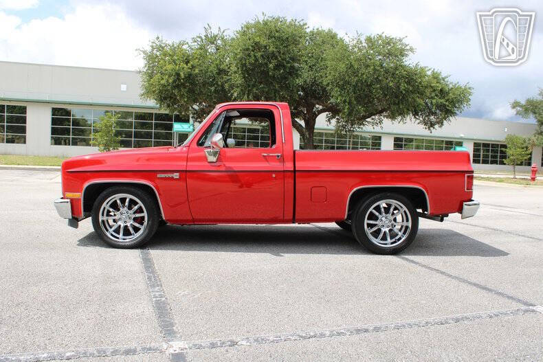 1987 GMC R/V 1500 Series
