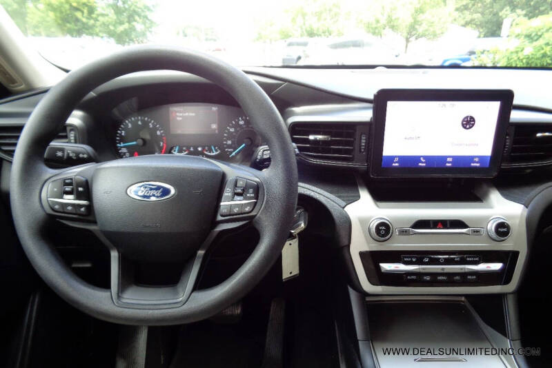 2021 Ford Explorer