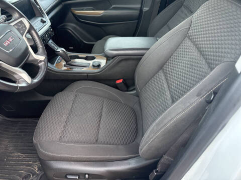 2019 GMC Acadia SLE-2