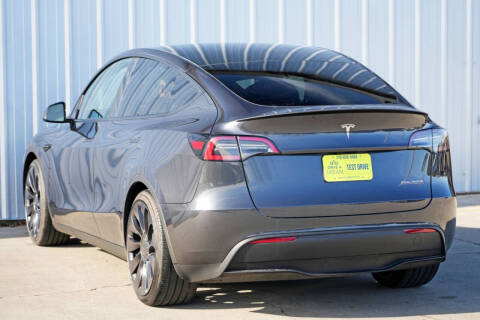 2024 Tesla Model Y Performance