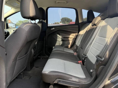 2013 Ford C-MAX Hybrid SE