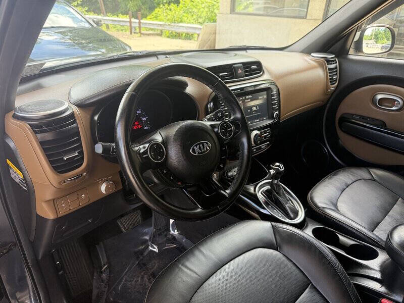2016 Kia Soul +
