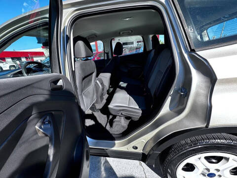 2017 Ford Escape S