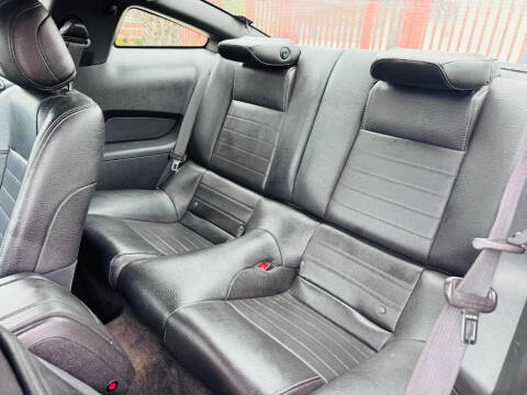 2012 Ford Mustang V6 Premium