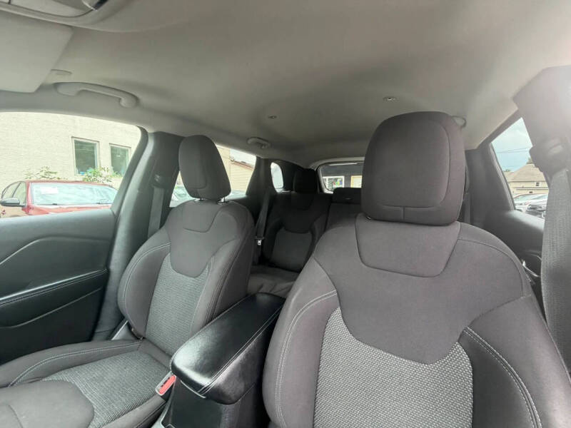 2020 Jeep Cherokee Latitude