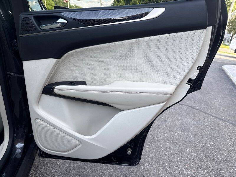 2017 Lincoln MKC Black Label