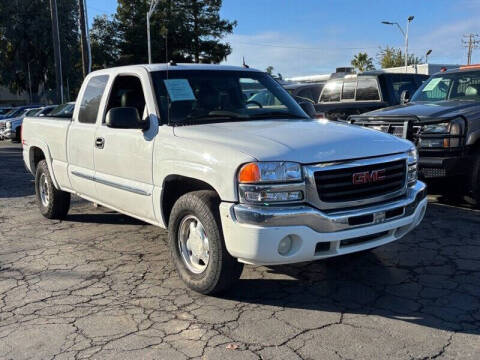 2003 GMC Sierra 1500 SLT