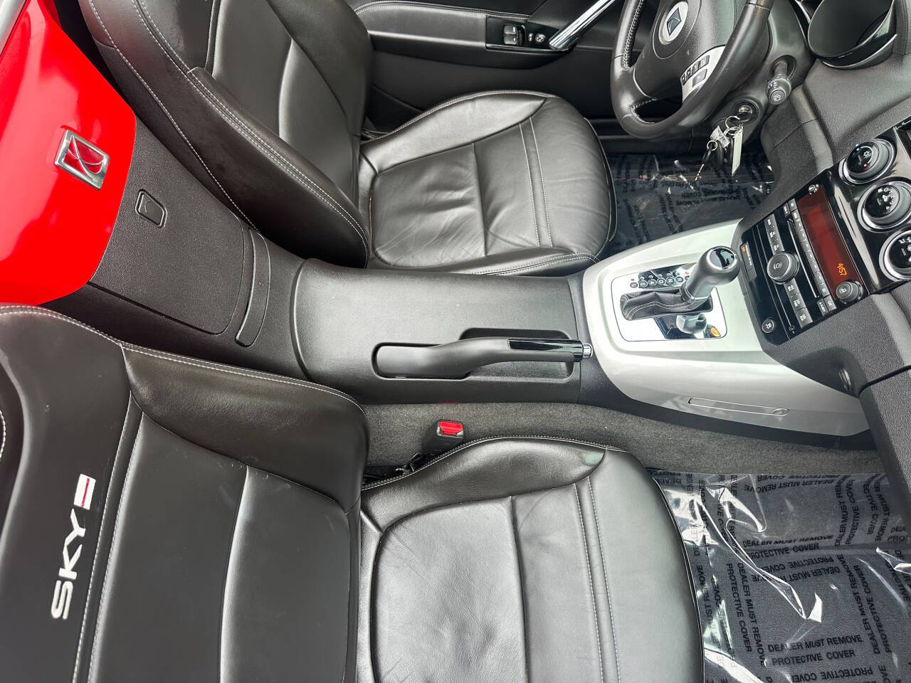 2008 Saturn SKY 37