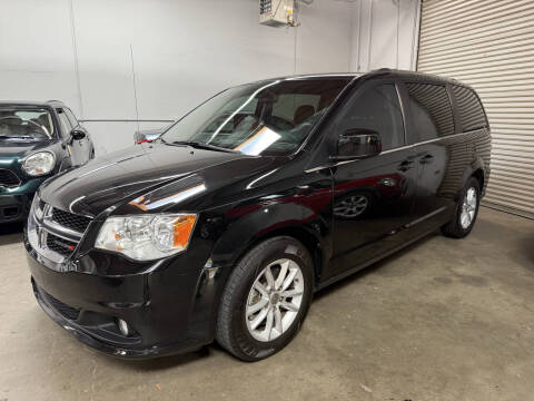 2019 Dodge Grand Caravan SXT 35th Anniversary Edition