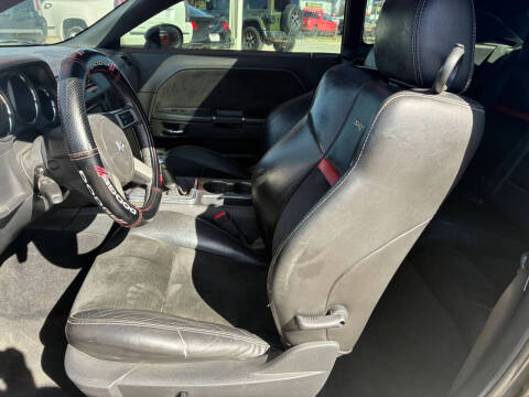 2010 Dodge Challenger SRT8