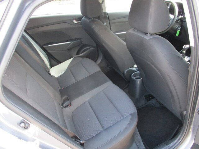 2020 Hyundai Accent SE