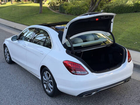 2015 Mercedes-Benz C-Class C 300
