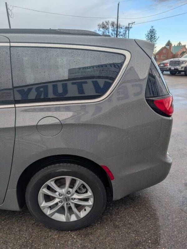 2022 Chrysler Pacifica Touring