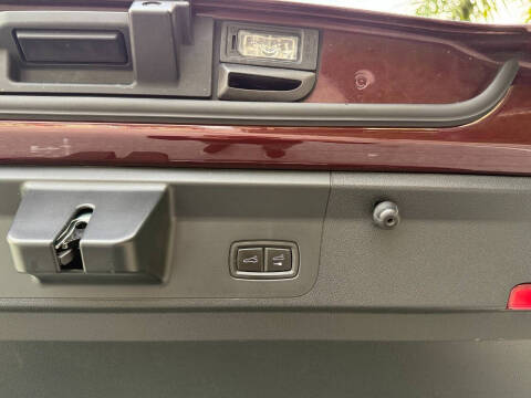 2018 Porsche Panamera 4 Executive