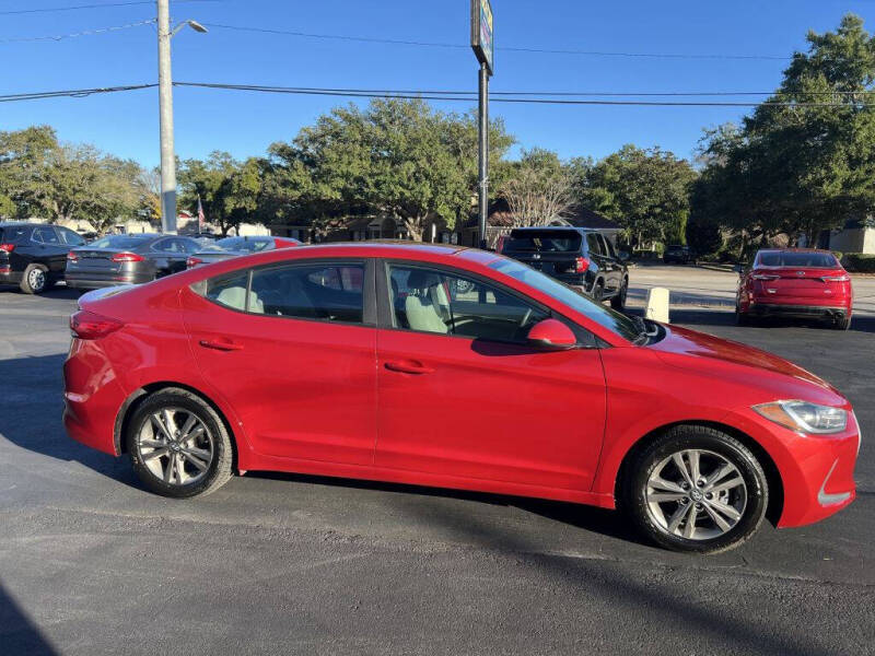 2018 Hyundai Elantra