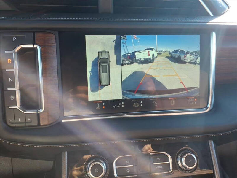 2023 GMC Yukon Denali Ultimate