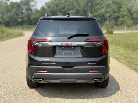 2020 GMC Acadia AT4