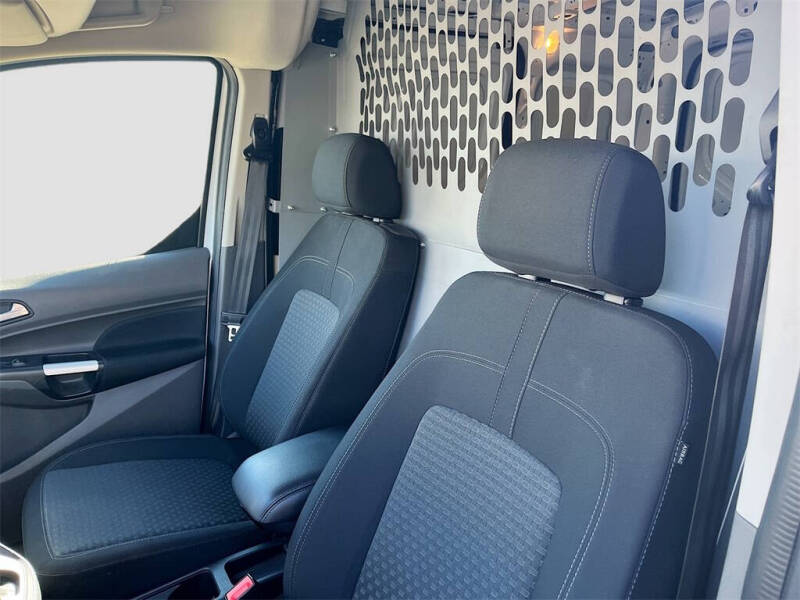 2023 Ford Transit Connect XLT