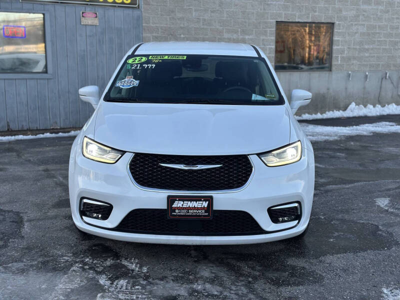 2022 Chrysler Pacifica Hybrid Touring L