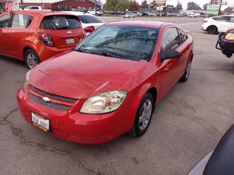 2008 Chevrolet Cobalt for sale at Max's Motors in Bakersfield CA