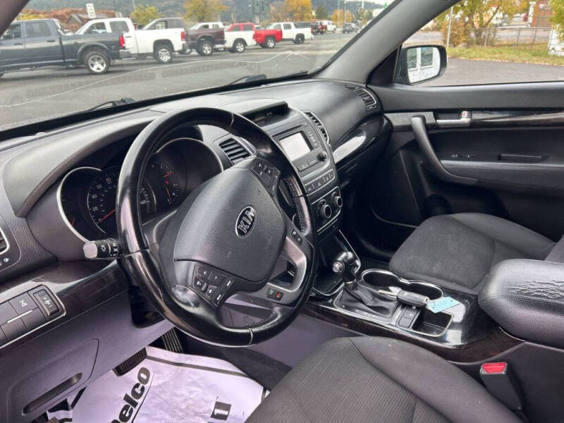 2014 Kia Sorento LX - Photo 10
