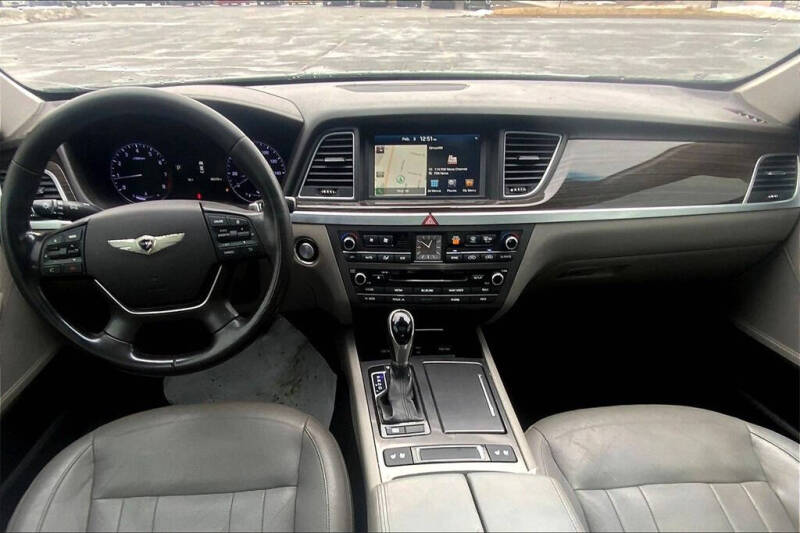 2015 Hyundai Genesis