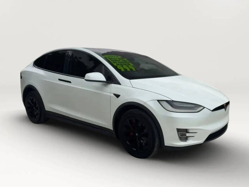 2019 Tesla Model X Standard Range