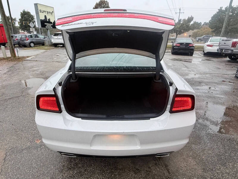 2013 Dodge Charger SE