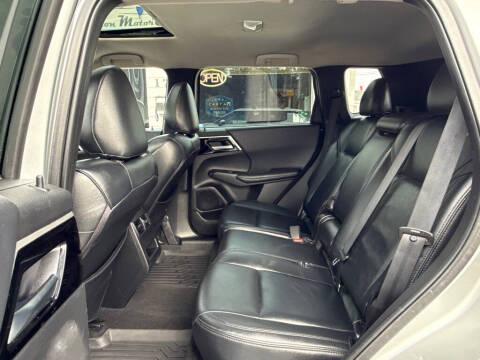 2022 Mitsubishi Outlander ES