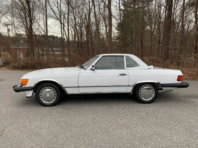 1986 Mercedes-Benz 560-Class 560 SL