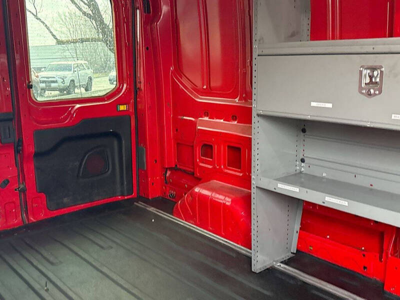 2022 Ford Transit