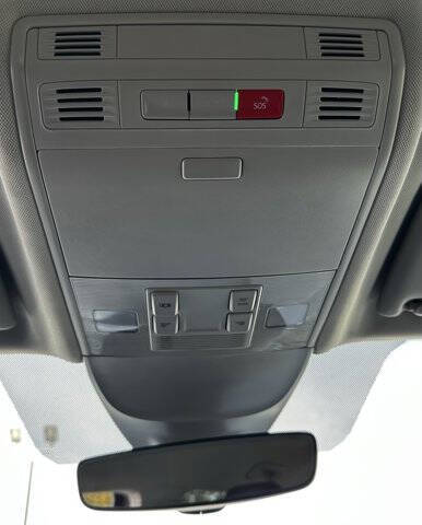 2024 Volkswagen Taos SE 4Motion