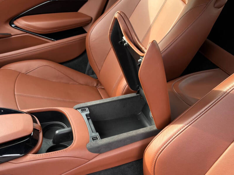 2020 Aston Martin Vantage