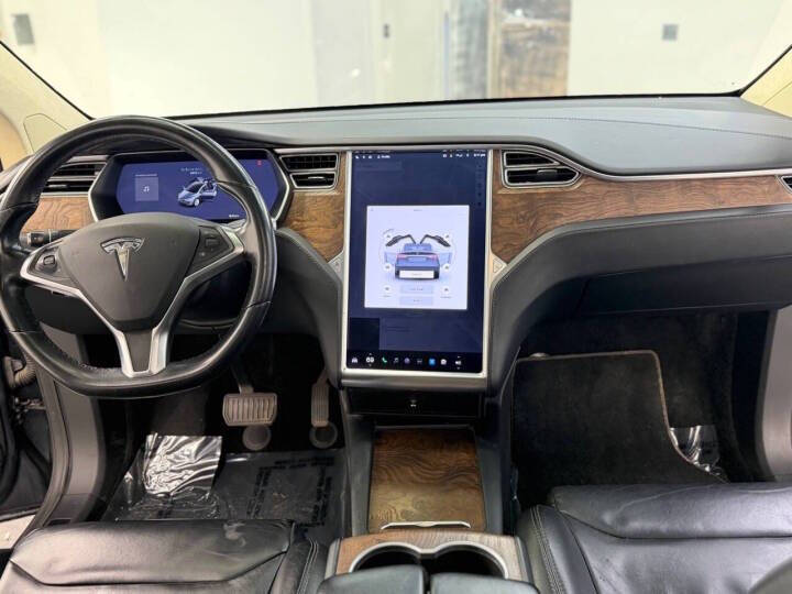 2017 Tesla Model X 90D