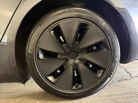 2024 Tesla Model 3 Long Range