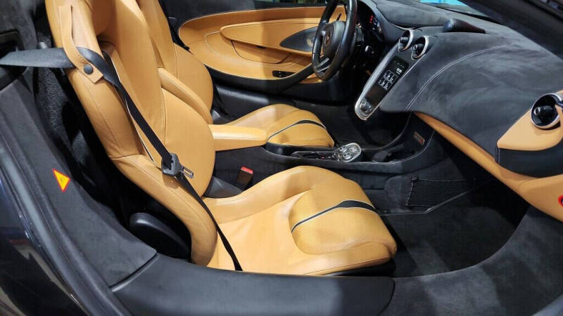 2019 McLaren 570S Spider