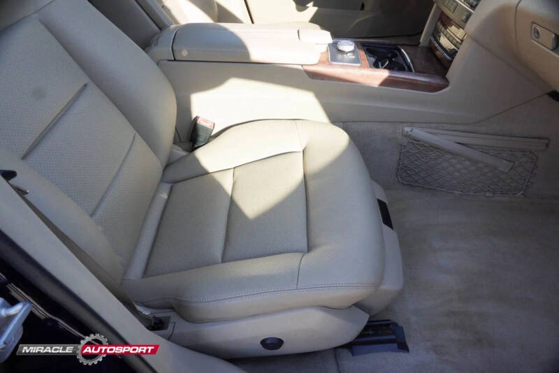 2011 Mercedes-Benz E-Class