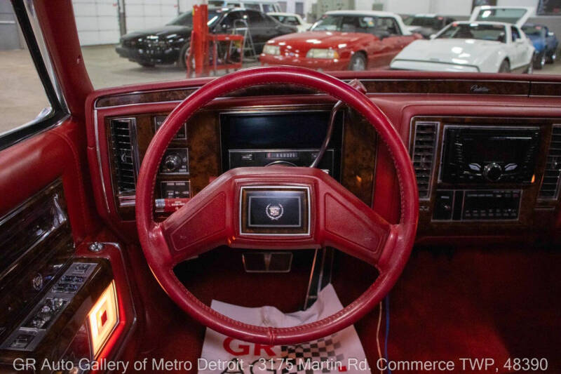 1990 Cadillac Brougham