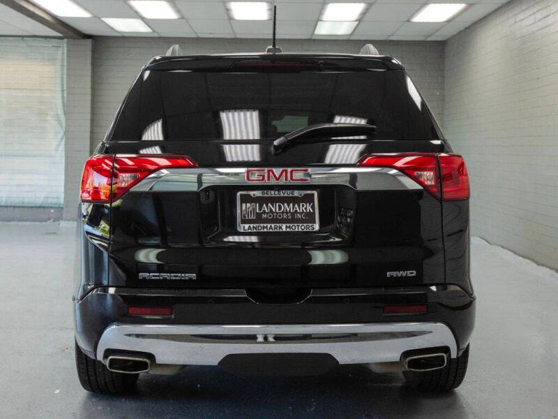 2017 GMC Acadia Denali