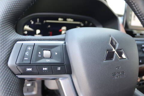 2026 Mitsubishi Outlander SEL
