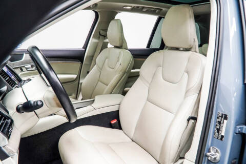 2023 Volvo XC90 B6 Plus Bright Theme 7P