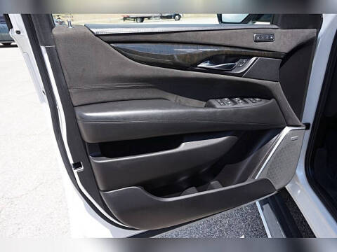 2019 Cadillac Escalade Platinum