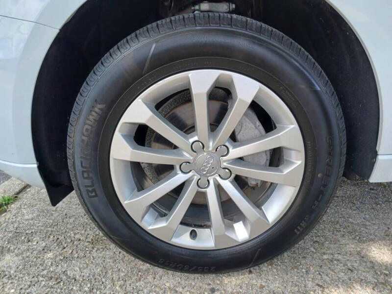 2017 Audi Q5 2.0T quattro Premium