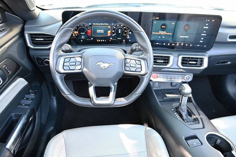 2024 Ford Mustang 28
