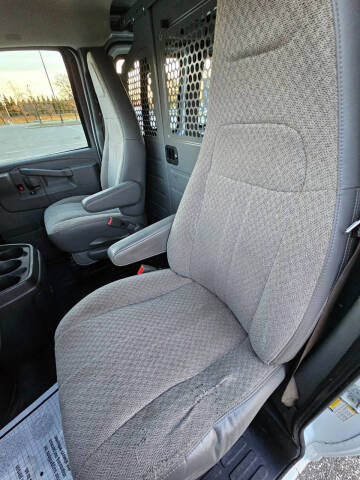 2019 Chevrolet Express 2500