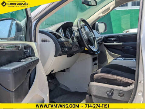 2011 Dodge Grand Caravan Crew